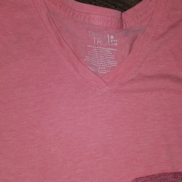 2 cute tees like new - Picture 3 of 3